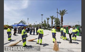 خدمات شهرداری تهران به مناسبت رحلت امام خمینی در مرقد امام خمینی (ره) 29