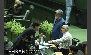 حضور شهردار تهران در جلسه علنی مجلس شورای اسلامی 24