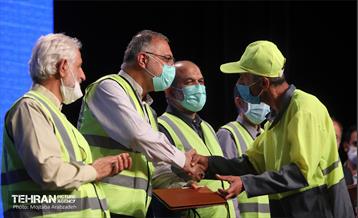 مراسم تجلیل از کارگران نمونه شهرداری تهران 25