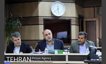 بیست و سومین جلسه شوراى معاونین، مشاورین و شهرداران مناطق ٢٢ گانه شهردارى تهران 33