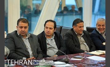 جلسه شهردار تهران با اعضای شورای شهر 32