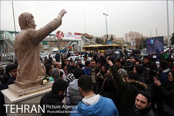 مراسم رونمایی از سردیس زنده یاد ناصر حجازی 24