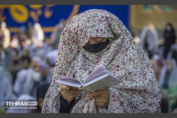 اقامه نماز عید سعید فطر در امامزاده صالح (ع) 3
