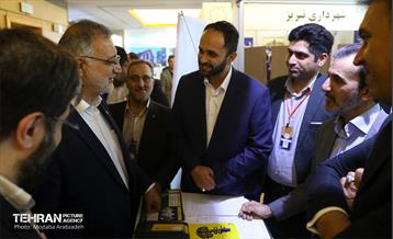 بازدید شهردار تهران از نمایشگاه بین المللی فرصت های سرمایه گذاری پایتخت