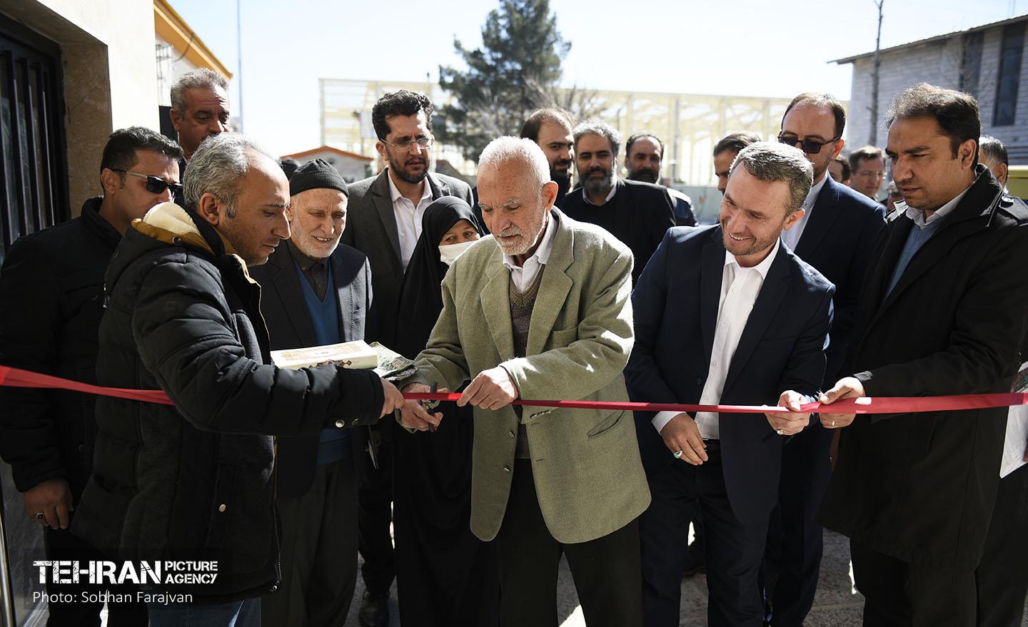 آیین بهره‌برداری و کلنگ‌زنی پروژه‌های منطقه ۲۱ 12