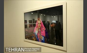 نمایش عکس «زیبایی در جنگ» 10