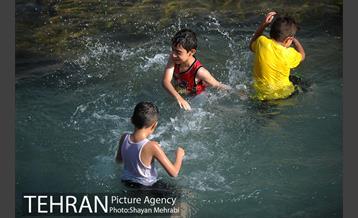 تابستان گرم  در چشمه علی 19