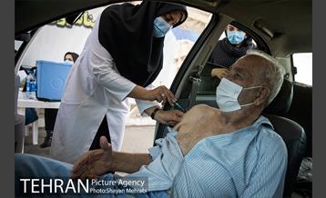 بزرگترین مرکز واکسیناسیون خودرویی کرونا در تهران 39