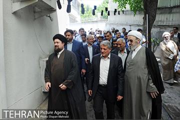 تجدید بیعت شهردار و مدیران شهری با آرمان های حضرت امام خمینی(ره) 12
