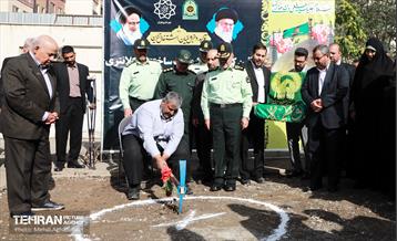 آیین کلنگ زنی ساخت سومین کلانتری منطقه هشت