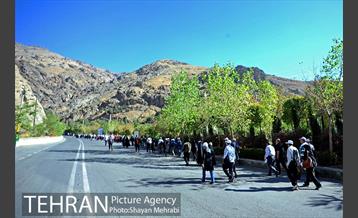 اولین دوره پیاده روی خانوادگی ایثارگران شهرداری تهران 15