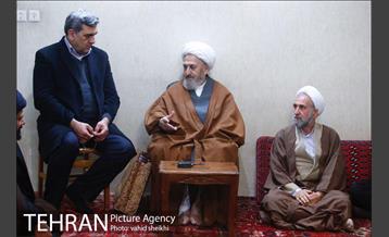دیدار شهردار تهران با آیت الله العظمی جعفر سبحانی  9