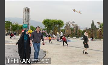 جشنواره بادبادک ها در بوستان آب و آتش 26