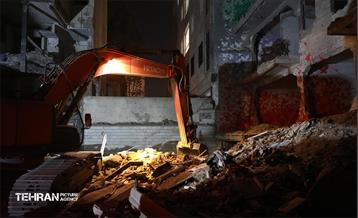 بازسازی واحدهای آسیب‌دیده در منطقه 8 3