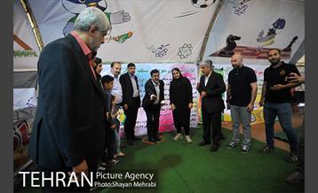 بازدید حسینی مکارم سرپرست شهرداری تهران ار نمایشگاه کتاب 59