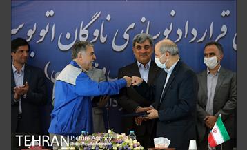 مراسم امضای قرارداد نوسازی ناوگان مسافری شهری 30