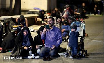 احیای شب 19 رمضان در دانشگاه تهران 21