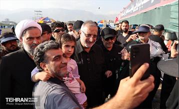 شهردار تهران در آیین وداع با آقای شهید ایران 22