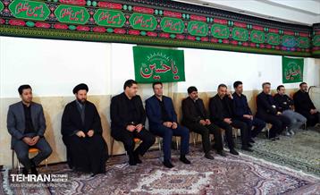 بدرقه پیکر مطهر شهید گمنام دوران دفاع مقدس در اداره‌کل سرمایه‌انسانی 17