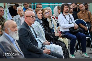مراسم رونمایی از یادبود خبرنگاران شهید غزه در خانه روزنامه‌نگاران شهر 18