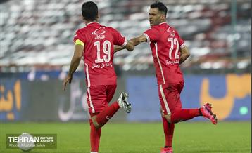 دیدار تیم های فوتبال پرسپولیس و گل گهر سیرجان 19