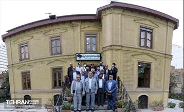 بازدید شهردار تهران از خانه مداحان و نشست با اعضا هیئت رئیسه 13