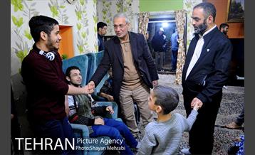 برنامه شب یلدا همراه شهردار تهران در موسسه خیریه بهشت امام رضا(ع) 1