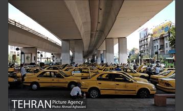 استراحت ظهرگاهی تاکسیرانان زیر پُل سیدخندان 3