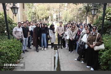 تور تهرانگردی دانشجویان خارجی 13