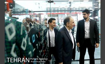 بازدید دکتر نجفی از مجموعه دیجی کالا‎ 3