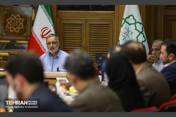 نقد و بررسی عملکرد معاونت منابع انسانی در سال گذشته و سال جدید 18