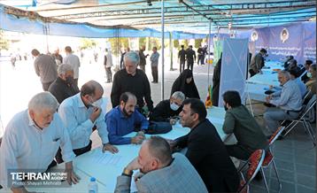 میز خدمت شهرداری تهران در نماز جمعه 31