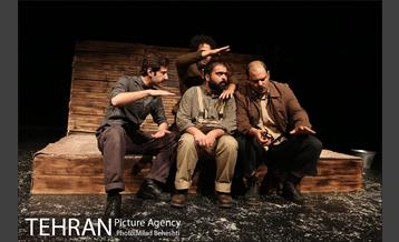 نمایش کابوس شب نیمه تابستان‎ 8