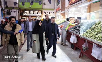 بازدید سخنگوی دولت از بازار میوه و تره‌بار و شهروند جلال آل احمد 61