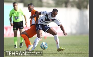 دیدار سایپا و بادران تهران در جام حذفی 12