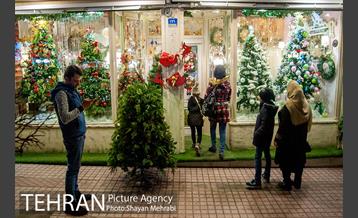 خرید کریسمس در تهران 9