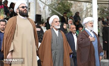 آئین غرس درخت به پاسداشت شهدای منطقه ۵ 26